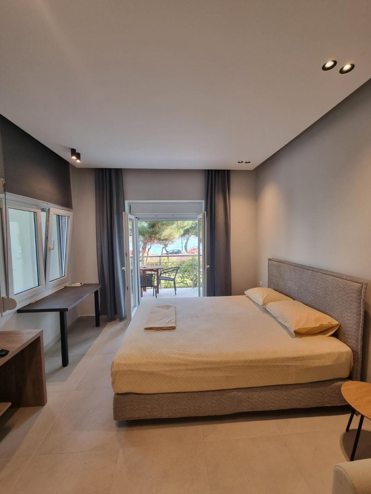 Estrella Rooms Nea Kallikrateia 部屋 写真